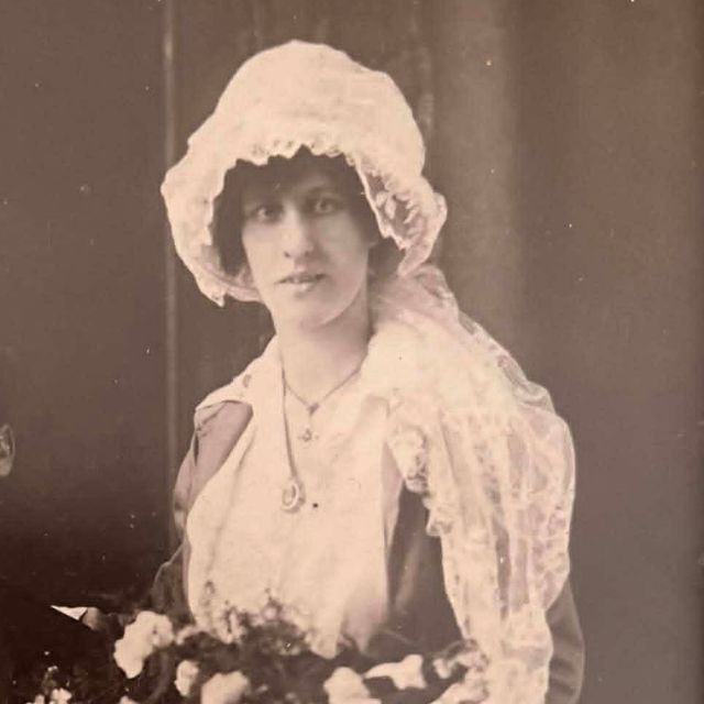 stella-margaret-warren-the-mum-files Stella Margaret Warren's wedding day to Henry Herbert Jennings